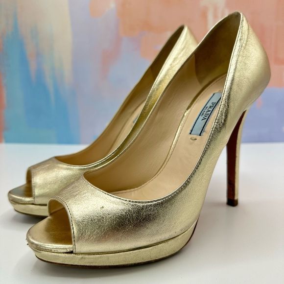 Prada Gold Platform Peep Toe Pump Heels Size 37.5 w/ Original Box Retail $720 - Picture 2 of 11